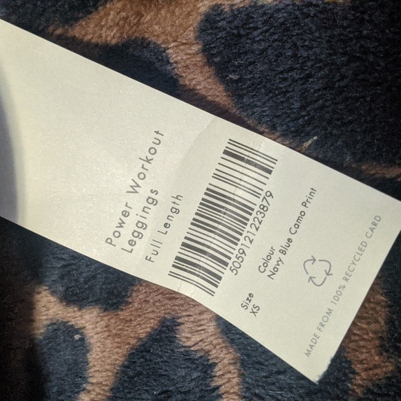 Bnwt Sweaty Betty Power legging in blue camo - Picture 5 of 5